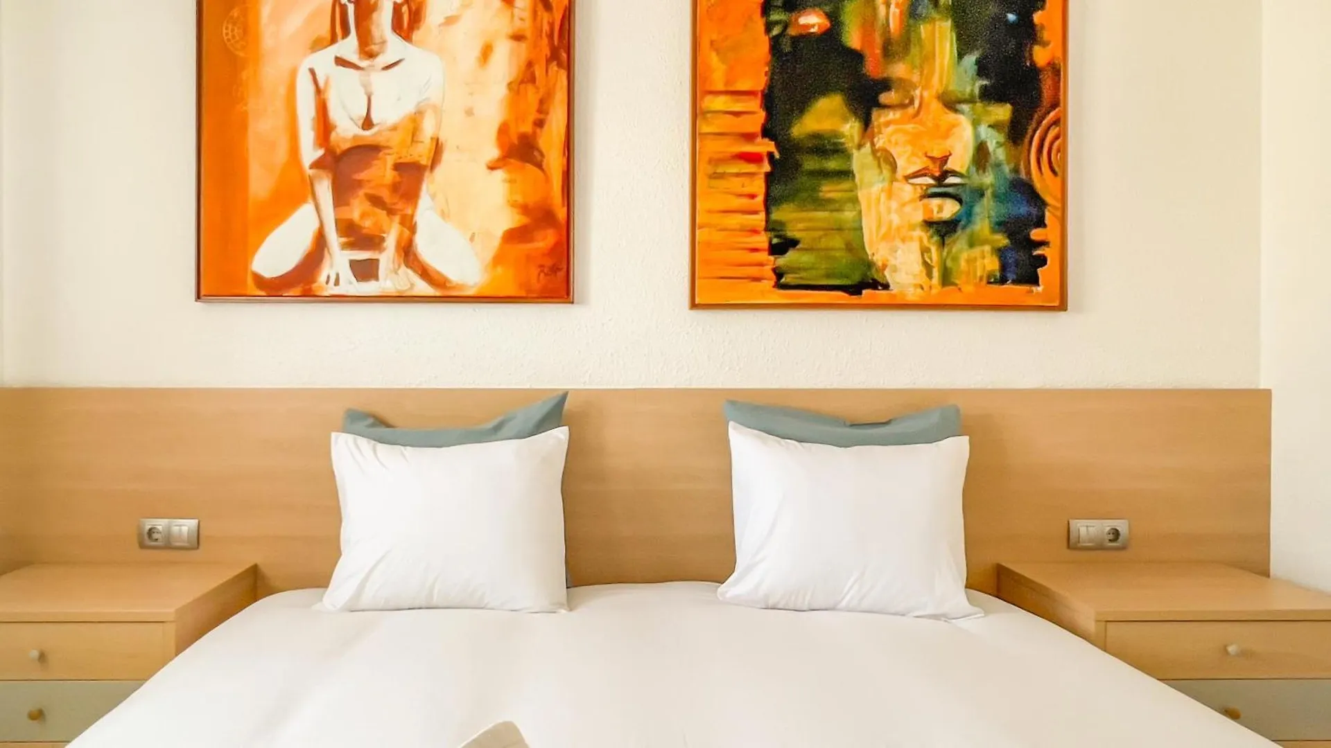 Majordoms - Villa Empuriabrava